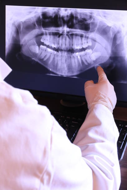 Best Emergency Dentist for Knocked-Out Tooth in Southmayd, TX